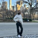 Agustina Suásquita Instagram - Batalla de looks en NYC 🗽 Una semana de despliegue de glamour merecía este enfrentamiento 👊🏻 Del 1 al 7 coméntenme cuál les gustó más 👇🏻
