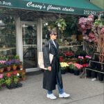 Agustina Suásquita Instagram – Batalla de looks en NYC 🗽 Una semana de despliegue de glamour merecía este enfrentamiento 👊🏻 Del 1 al 7 coméntenme cuál les gustó más 👇🏻