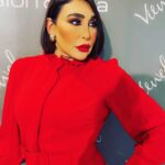 Ahlam Hassan Instagram – شكر وتقدير للمجلس الوطني للثقافة والفنون والآداب على هذا التكريم 
❤️❤️❤️❤️❤️❤️❤️❤️❤️❤️❤️
واشكر فرقة مسرح الخليج العربي على دعمكم المستمر لي ولجميع أعضاء الفرقة
❤️❤️❤️❤️❤️❤️❤️❤️❤️❤️❤️❤️
شكرا لاسرتي الداعمه لي الله يخليكم لي

❤️❤️❤️❤️❤️❤️❤️❤️❤️❤️❤️❤️
شكرا للاعلامي عبدالرحمن الدين شريك 
النجاح صاحب المواقف ❤️ 
❤️❤️❤️❤️❤️❤️❤️❤️❤️❤️❤️❤️

شكرا لرابطة اعضاء هيئة التدريس في المعهد العالي للفنون المسرحيه على هذا الدعم والاهتمام 
♥️♥️♥️♥️♥️♥️♥️♥️♥️♥️♥️♥️
 
كل الحب والتقدير لزملائي على هذا الحب والاحترام والتقدير والتشجيع فرحتوني واااايد 
 ♥️♥️♥️♥️♥️♥️♥️♥️♥️♥️
شكرا لكل من بارك لي .. احبكم وايد 
♥️♥️♥️♥️♥️♥️♥️♥️♥️♥️♥️♥️
لوك التكريم برعاية صالون فيوويل
مكياج / ماريا
الشعر / شيماء
شكرا لادارة الصالون على هذا الاهتمام
@aliarty @shaker_arti @bohassan_arti 
@theater.kw 
@hidafa_q8 
@aldayeen 
@maithambader 
@viewelsalon