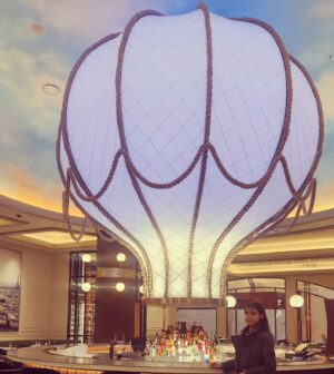 Ahn Hyun-mo Instagram - Nobody can be uncheered with a balloon....! 🎈🎠
#Brasserie1783 #INSPIREresort