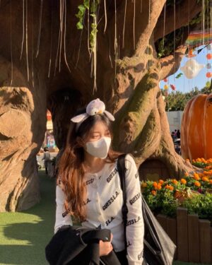 Ahn Seo-hyun Instagram - 🎡🎠학교에서..갔숩니다..