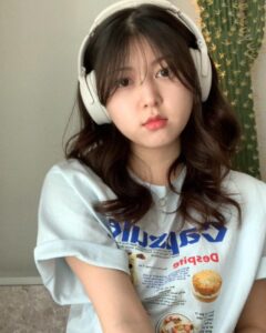 Actress Ahn Seo-hyun HD Instagram Photos and Wallpapers April 2024