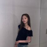 Ahn Ji-young Instagram - 💋💋