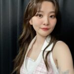 Ahn Ji-young Instagram - 애프터파티 끝🩷 다리 많이 아팠을텐데 끝까지 즐겨 준 러볼리들 .. 너무 고생했고 너무 고마워요 🥹 2024년의 시작을 그대들과 함께 해서 행복했습니다 ! 올 한 해도 잘 부탁해요 :) 사랑해요!🩷