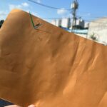 Ahn Sun-Young Instagram - 잠시.. 만요... 아무리 엄마는 바로가 만든 손카드 한장이면 충분해... 라고 했지만... 이건 너무... 대략난감 그 잡채.... #저거손에들린거카네이션맞늬 #MOM&Dad 도 아니고 #thanks.m.d #설마설마해서뒤집어봐도 #개뿔한글자도읎네... #이기맞나 #쎄빠지게일해가핵교보내놔뜨만 #핵교미술시간두시간넘게.. #이기참말로최선이가 #야이노무내새끼야...😩 오늘 저녁에 표정관리 안될예정인디.. 우짜쥬🥲 #2024어버이날