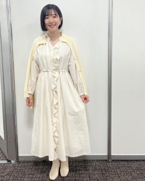 Ai Kayano Instagram - 2024年のInstagramはじめます！！
年明け最初のお仕事！
アニプレックス20周年のイベントに出演させて頂きました🌼

今回はあの花での出演だったのですが、アニプレさんはギルティクラウンや冴えカノなどなど…
たくさん思い出のあるタイトルばかりで、こうしてお祝いの場に参加させて頂けたのがすごく嬉しかった〜☺️

素晴らしいアーティストの皆さんと1つのステージを繋いでいくのは、普段のイベントとは違う緊張感でした…
今からでも配信で見られるので是非見てほしい！！

ちなみに楽屋でぼっちざろっく！の子達からあの花見てました〜って言ってもらえて、とっても嬉しかったな〜♡
私もぼっちざろっく！見よう！！（茅）

ワンピース
@idem__official 
アクセサリー
@osewaya_official

トークセッション

ワンピース、カーディガン
@haupia.official
イヤリング、ネックレス
@osewaya_official