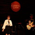 Ai Shinozaki Instagram - ・ 『TAKURO OHNO Favorite Showa J-Pop Live ～with a smile vol.2～』ありがとうございました！ もぉね、すっごく楽しかった！✨ 拓ちゃん、こんな素敵な機会に誘ってくれて 本当にありがとう✨いつも凄いなって思ってたけど やっぱり流石の歌声でした👏✨尊敬 私自身、人前で歌うのはかなり久々だったから めちゃくちゃ緊張してガックガクだったけど、 拓ちゃんファンの皆様、 温かく迎え入れてくれて嬉しかったです☺️✨ そして、バンドメンバーの御三方！ Pf / 堀倉彰 Sax＆Perc / 近藤淳也 Bass / 北川淳人 素敵な音をありがとう🥳 最後になっちゃったけど、私の愛する豚まんのみんな！ いつも変わらぬ応援ありがとう💖 やっぱうちのファンは良い人揃いだなって 改めて思った🫣✨好きっ 携わってくれた すべての皆様に感謝です🙏✨ 本当にありがとうございました！ Photo by @kamiiisaka #live #昭和歌謡 #cottonclub