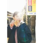 Aika Sawaguchi Instagram - たい焼きとはなんら関係のない話なのですが、お風呂上がりに目と鼻がグジュグジュするのはなんでですか？寒暖差ですか？もしかして花粉ですか？日中はなんてことないのに、なんでそういう紛らわしいことするんですか？