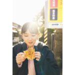 Aika Sawaguchi Instagram - たい焼きとはなんら関係のない話なのですが、お風呂上がりに目と鼻がグジュグジュするのはなんでですか？寒暖差ですか？もしかして花粉ですか？日中はなんてことないのに、なんでそういう紛らわしいことするんですか？
