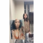 Aika Sawaguchi Instagram - 12/9（土）にHMV&BOOKS SHIBUYAさんでカレンダーイベントを開催します！ 本日はそのサイン入れでした。サインの他にも落書きの入ったカレンダーもあるので、何が当たるかお楽しみに。 チケット購入は12/3（日）22時までですので、お急ぎを〜。