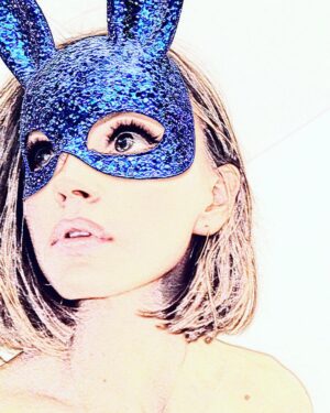 Aimee Teegarden Instagram - 💙💋🦹‍♀️💋💙 #wednesdayvibes