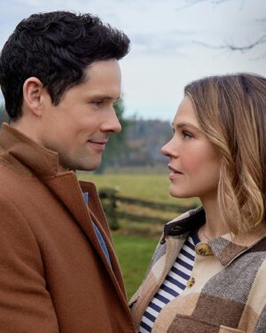 Aimee Teegarden Instagram - All the spring time feels coming at you in #AnEasterBloom premiering tomorrow Saturday March 30th @ 8/7c on the @hallmarkchannel 💐🐣🪺🌻👩🏼‍🌾🪻