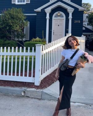 Aimee Carrero Instagram - cancerseason.com 🦀✨