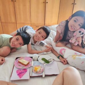 Aimee Chan Instagram - First time ever being served breakfast in bed! Thank you, my little darlings, for waking up early to make mommy's favorite healthy avocado / yogurt breakfast!  Loooove the heart-shaped eggs and heart-shaped butter on toast! 🥰

Usually, mommy is the first one to wake up in the house to make brekkie. 🍳🥣 Truly, what a treat to be the last one to "wake up" today! 🌟

Happy Mothers Day 💖 to all the super mamas out there! Our job doesn't pause here for today, I know... For all the mama's out there, like myself, juggling life and preparing kids for their final exams, take a breather occasionally!  We also have a full day of studying before heading out for a small 🍾 celebration.  Hang in there! We are all superrrrrrrrr! 💪
