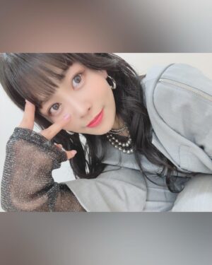 Aina Aiba Instagram - #まほふぇす 2部コーデ。

セットアップ @a_plus_tokyo 
インナー @_vacancy_official 
ネックレス @hare_official 

セットアップは、
ナスカさん @a_plus_nazca おすすめブッ刺さりました😍
袖のファスナーを開けるとラインが見えるの最高すぎるー！

VACANCYのインナー大活躍！
買っておいてよかった〜

映えるか分からない楽屋前で撮ってもらったけど、
この壁の幅のおかげで、映えてる気がしてきた✨
ちょっと今回は写真多め〜
#ハーフツイン ヘアーはオススメされてしました♡

#aibコーデ 
#セットアップ姉さん
#セットアップコーデ
#あぃすた
#ainstagram
