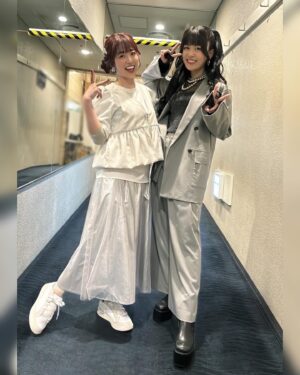 Aina Aiba Instagram - 「富田麻帆ミュージックフェスティバル」
1部･2部出演させていただきました！

改めて、まほねぇー！ @maho_tomita6261 
記念すべき、周年おめでとう🥳㊗️💫
出会って8年目になるのかなぁ。
ずっと仲良くしてくれて、
こんな素敵なライブイベントに呼んでくれて、
最高にHappyです！！！

1部は
かのんと @nanaki.kanon 
ようこと @yokokadoyama 

2部は
もよよんと @koyamamomoyo_official 
あやさと @ayasacream 

みんなの歌を聴いて、耳が幸せ！
会場の皆さんの熱気も声も最高すぎでした🫶

私も歌わせていただきましたよー！

1部
♪Lead the way／相羽あいな
♪空色デイズ／中川翔子
♪MA･MO･RU／富田麻帆(まほ姉と)
♪純情アンクラシファイド／愛城華恋･神楽ひかり･天堂真矢･西條クロディーヌ(まほ姉と)
♪Star Divine／スタァライト九九組(みんなと)

2部
♪Lead the way／相羽あいな
♪閃光／Alexandros
♪Beauty or Beast／相羽あいな(まほ姉と)
♪純情アンクラシファイド／愛城華恋･神楽ひかり･天堂真矢･西條クロディーヌ(まほ姉ともよよんと)
♪Star Divine／スタァライト九九組(みんなと)

歌声のパワーってほんまにスゴいなと感じる一日でした！
心が満たされた〜〜〜幸せ〜〜〜♡♡

#まほふぇす 
#富田麻帆
#七木奏音 
#門山葉子 
#小山百代 
#伊藤彩沙
#相羽あいな