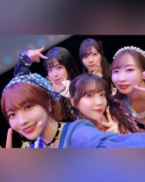 Aina Aiba Instagram - #ブロードワイミュージカル Photo🫶

てるちゃんの脚本、素敵なお話だったな〜！
みんなといる時間がとても楽しいのです！
ゲストに呼んでもらえてHappyでした☺️

#チームY 
#佐々木未来
#愛美
#伊藤彩沙
#千春
#ainstagram