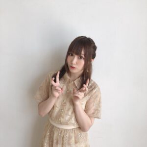 Aina Suzuki Instagram - 本日発売！

「声優アニメディア10月号」MV撮影密着
「声優グランプリ10月号」アナザーカバー

皆さま是非チェックしてくださいね🌟

写真は声グラさんのオフショットです📸

#オフショット

#鈴木愛奈 #suzukiaina
#あいにゃ #aina
#声優アニメディア #声優グランプリ #anison
