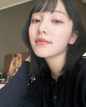 Aina Yamada Instagram - .

ばばっとメンテナンスは
まとめてお願いする事が多いです
花粉の季節完全に食らってますが
丁寧なスキンケアを心掛けて頑張ってます

行き届かない箇所は
スーパーエリート達に助けてもらってる!!
ありがとう😊