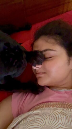 Aindrila Sharm Instagram - Maa-chele ❤️🤌🏻

#love #mother #doglover #pug #aindrila #black #son