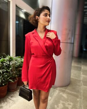 Aindrila Sharm Instagram - ♥️ in love with RED
