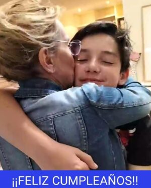 Ainhoa Arteta Instagram - Gora  Donosti !!!! Viva San Sebastián  han pasado años de que fui tambor mayor pero después de toda mi carrera siento que es el galardón más bonito que me han podido conceder la Alegría y el júbilo además de la entrega de todo un pueblo y quien me diría que muchos años después mi hijo nacería el mismo día !!! Hay días en la vida y en el calendario que marcan tu vida para siempre y hoy es uno de ellos …. Estoy en Jerez y es la primera vez que no he podido estar con mi hijo en su cumple y de las pocas veces que no he podido estar en Donosti !!!! GORA SAN SEBASTIÁN