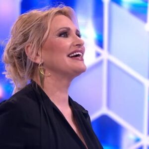 Ainhoa Arteta Instagram - Hoy me veréis  en este maravilloso programa el dinero recaudado es para la fundación 
@fundacion_isabelgemio 📺 Emisión: 18/04 a las 18:30-19:30la cuenta es: @elcazadortve (Instagram y Twitter)