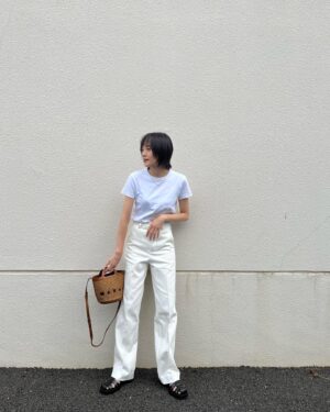 Airi Matsui Instagram - まだまだ暑いね〜☀️

pants
@amiparis 
shoes
@amiparis 
bag
@marni