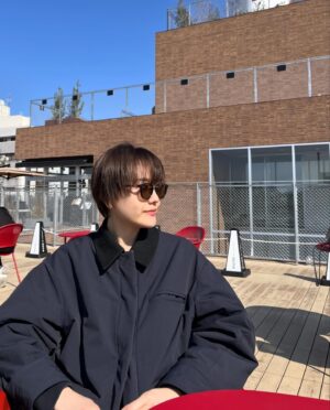 Airi Matsui Instagram - ノーセットだと男の子👦

太陽が気持ちいい季節になってきたね〜