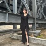 Airi Matsui Instagram - H&M STUDIO Resort Capsule Collection 甘くなりすぎずモードに着れて可愛い🤍 初のリゾートコレクション サマードレスにセットアップに、、 可愛いアイテムいっぱい👗 @hm #hmstudio #エイチアンドエム
