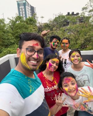 Aishwarya Sen Instagram - Happy Holi 🩷💚❤️💜💙💛