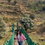 Aishwarya Sen Instagram - Khoobsurat lage ye jaha 💝 #vacation #hills #trecking #explore #fun #weather #trip #happy #smile #positivity