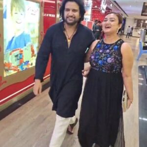 Aiswarya Behera Instagram - @buddhadityamohanty the Gorgeous Man of Ollywood and my Co-Star one of most Talented hero of The Industry . 
#AiswaryaBehera #Actress #India #BuddhadityaMohanty