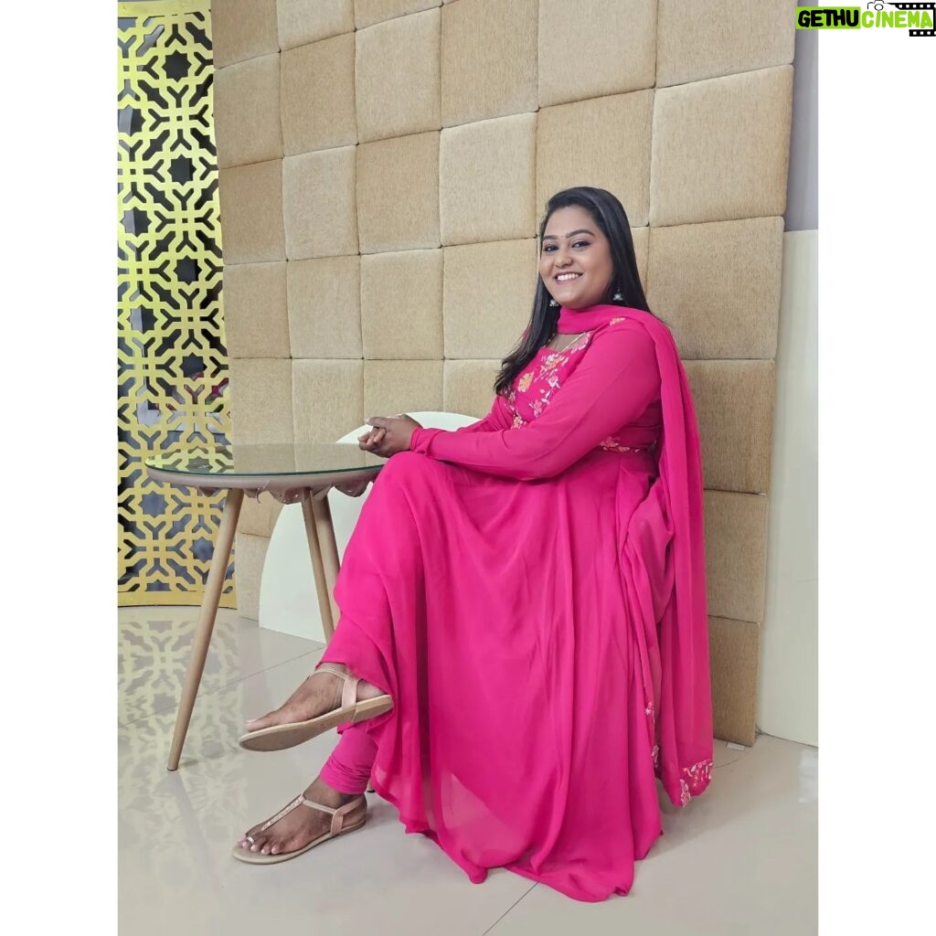 Akalya Venkatesan Instagram - Beautiful outfit 😘😋❤️💓 Party wear under 2000 Pinky pinky party wear full flair anarkali with designer yoke. Can be customized as crop top and skirt and complete size customisation is available.. Grab this at just 1899
