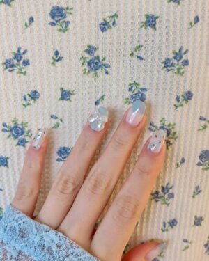 Akane Haga Instagram - #nail
⁡
最近のネイル集〜🩵
パーツは、薬指につけることが多いです！
⁡
#morningmusume24 #モーニング娘24 #羽賀朱音