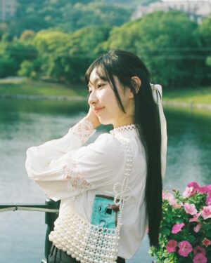 Akane Haga Instagram - #ねちんふぃるむ
⁡
⁡
⁡
⁡
植村さん、
ご卒業おめでとうございます🐶💚
⁡
これからもいっぱい
紅茶巡りとか旅行とかしたいです！
色んなお話、聞いてほしいです！
色んなお話、聞きたいです！
好きなことの話も、たくさんしましょうね！
大好きです🫰🏻
⁡
⁡
⁡
⁡
#juicejuice #植村あかり さん
#film #filmphotography #film_jp
#helloproject #morningmusume24
#フィルム #フィルムカメラ 
#モーニング娘24 #羽賀朱音 
動画載せ忘れちゃったので再投稿です🙇🏻‍♀️