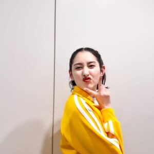 Akari Hayami Instagram - _
「続々〜ゾクゾク〜」
このあと14時から放送です！

6/2もよろしくねー

楽しい収録でした💛

#続々
#ゾクゾク
#衣装タグ付けしてます