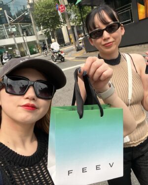 Akari Takeuchi Instagram - @rinakatsuta と韓国旅行行ってきました🇰🇷
海外旅行は初めて✈️
楽しかった〜😆✨
また行きたいな✌️✌️
