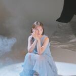 Akari Kito Instagram - 💎「夢の糸」発売まであと4日💎 オフショットを発売日まで毎日お届け！ 本日はジャケ写撮影時の一コマ📷 スモークの中、色んなポーズを撮られているところをパチリ☁️ #鬼頭明里 6thシングル 「夢の糸」1月31日発売❗️ https://kitoakari.com/yumenoito 30日には生配信も🫶 https://youtube.com/live/wUMtD9V-C2c