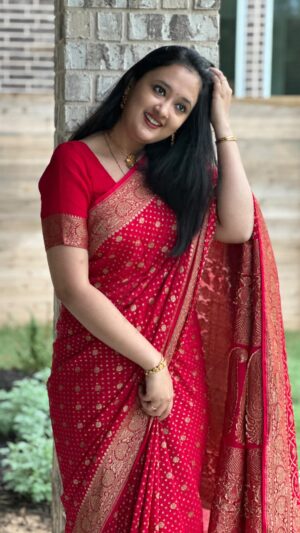 Akhila Pajimannu Instagram - Love for Seere❤️

#akhilapajimannu #singer #instagood #instagram #instalike #instamood #instafashion #saree #sareelove #fashion #trendy #ootd #traditional #reels #reelsinstagram #reelitfeelit #reelsindia #reel