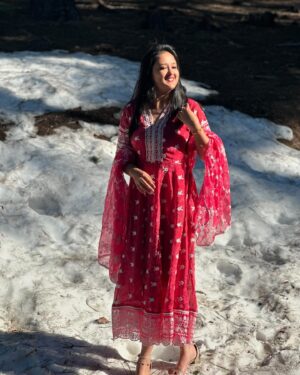 Akhila Pajimannu Instagram - OOTD❤️

PC : @trdhananjai_sharma ❤️
Outfit : @msanjeevashettyofficial 

#akhilapajimannu #singer #ootd #instagram #new #post #dresses #outfit #laketahoe #photooftheday #photo