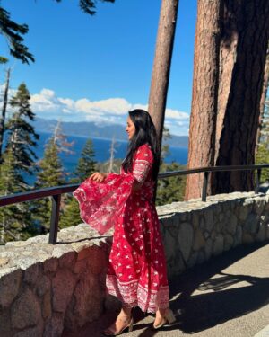 Akhila Pajimannu Instagram - OOTD❤️

PC : @trdhananjai_sharma ❤️
Outfit : @msanjeevashettyofficial 

#akhilapajimannu #singer #ootd #instagram #new #post #dresses #outfit #laketahoe #photooftheday #photo