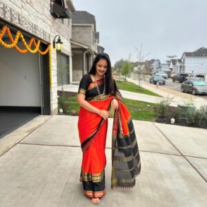 Akhila Pajimannu Instagram - Mysore silk Saree❤️❤️

#akhilapajimannuofficial #singer #saree #sareelove #traditional #traditionalsaree #mysoresilk #instagood #instalike #instagram #instadaily #instamood #instapic #post #newpost #indian #mysore #instafashion