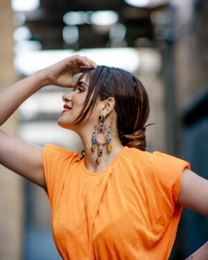 Akshitaa Agnihotri Instagram - Making an impact, not just an impression.🫠
.
.
.
Jewellery: @sorayajewels.in 
Shot by @asimsproductionfilms 
.
.
#dubaijewellery #indianjewellery #dubai #dubaifashion #jewelry #indianjewellery #jewellery #uae #earrings #dubaijewellerydesigner #k #ukjewellery #uaejewellery #akshitaaagnihotri #australianjewellery #pakistanjewellery #follow #fashion #highendjewellery #diamonds #dubairings #gemstones #jewellerydesign #dubailife #rings #jewelleryaddict #india #weddingjewellery #abudhabijewellery #alseefdubai