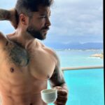 Alain Rocben Instagram - 🇫🇷 Dans quel programme 📺tu veux me voir ? 🇪🇸En que programa 📺quieres verme ? 🇧🇷Em que programa de TV você quer me ver ? 🇬🇧What TV show do you want to see me on ? #tvshow #tvshows #realityshow #alainrocben