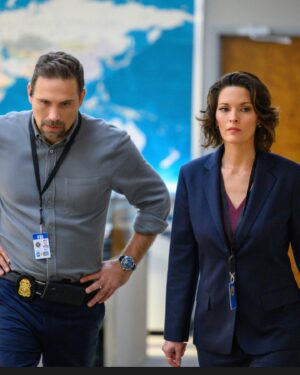 Alana de la Garza Instagram - Intense episode tonight. Don’t miss it. #cbs @fbicbs #allnew
