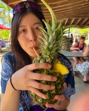 Alaqua Cox Instagram - Feels nice to be back🍍