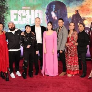 Alaqua Cox Instagram - The most memorable night of my life🩷

All episodes of Echo are now streaming on Disney  and Hulu!🦿🤟🏼

Hair: @brianfisherhair 
M/U: @storyofmailife 
Stylist: @laura_sophie_cox