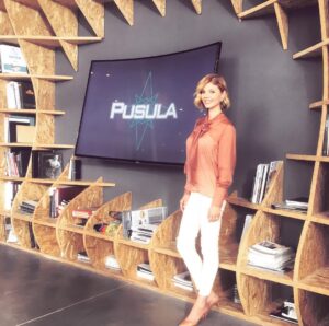 Alara Bozbey Instagram - Neler oluyor acaba 👀