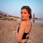 Alara Turan Instagram - 🧡